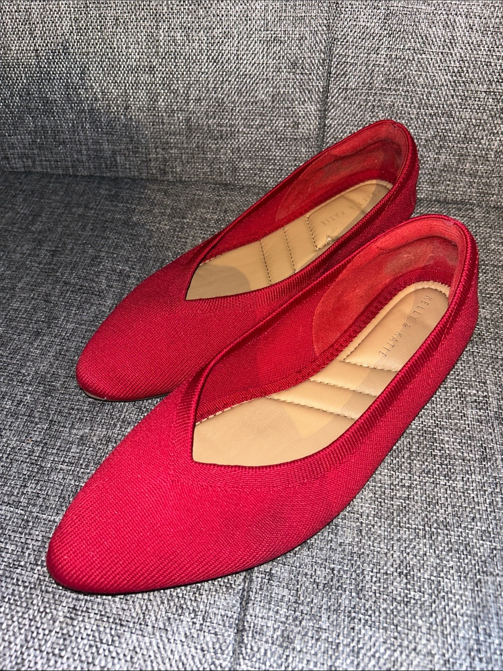 Kelly & Katie Pointed Knit Ballet Flats in Red - Picture 2 of 7